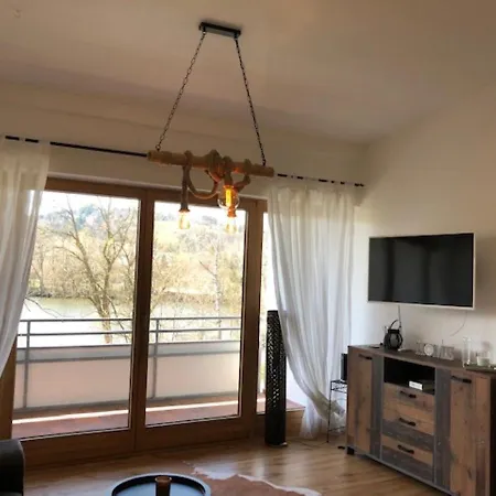 Apartment Wohntraum Mit Berg Und Seeblick